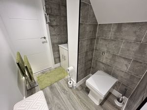 Photo 24- click for photo gallery